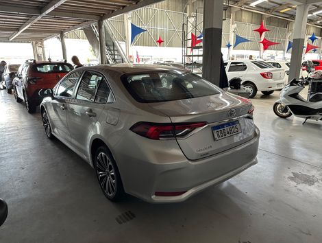 Toyota Corolla GLi 2.0 16V Flex Aut.