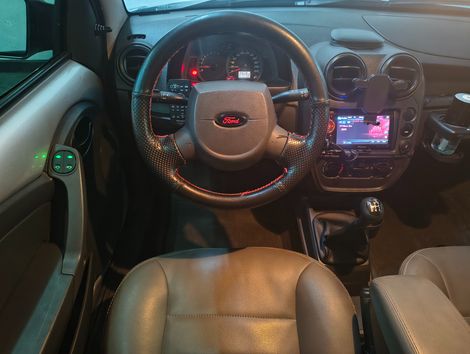 Ford Ka 1.0 8V/1.0 8V ST Flex 3p