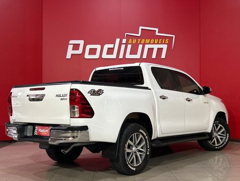 Toyota Hilux CD SRX 4x4 2.8 TDI 16V Diesel Aut.