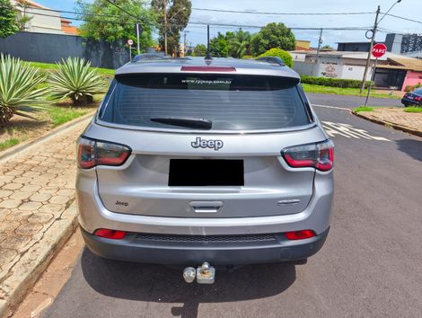 Jeep COMPASS LONGITUDE 2.0 4x2 Flex 16V Aut.