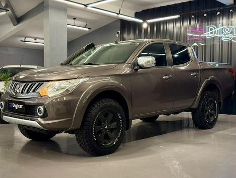 Mitsubishi L200 Triton Sport HPE 2.4 CD Diesel Aut.