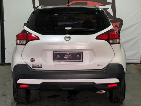 Nissan KICKS SV 1.6 16V FlexStar 5p Aut.