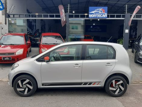 VolksWagen up! move 1.0 Total Flex 12V 5p
