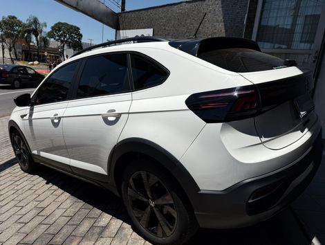 VolksWagen Nivus Highline 1.0 200 TSI Flex Aut.