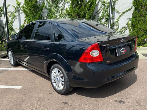 Ford Focus 2.0 16V/SE/SE Plus Flex 5p Aut.