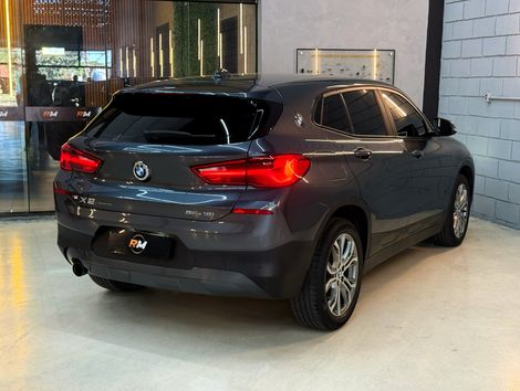 BMW X2 SDRIVE 18i 1.5 ActiveFlex 136cv Aut.