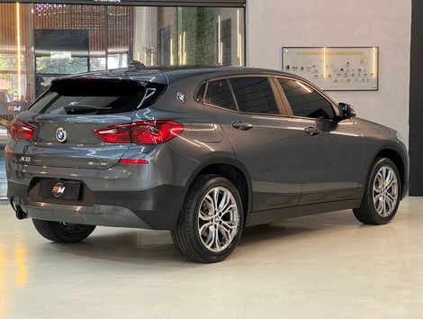 BMW X2 SDRIVE 18i 1.5 ActiveFlex 136cv Aut.