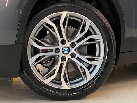 BMW X2 SDRIVE 18i 1.5 ActiveFlex 136cv Aut.