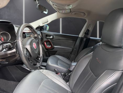 Fiat Toro Freedom 2.0 16V 4x4 TB Diesel Aut.