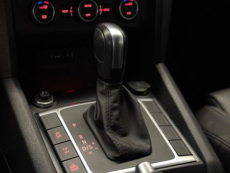 VolksWagen AMAROK Highline CD 3.0 4x4 TB Dies. Aut.