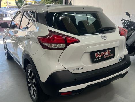 Nissan KICKS SV 1.6 16V FlexStar 5p Aut.