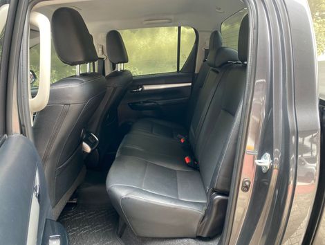 Toyota Hilux CD SRX 4x4 2.8 TDI 16V Diesel Aut.