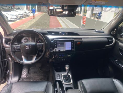 Toyota Hilux CD SRX 4x4 2.8 TDI 16V Diesel Aut.