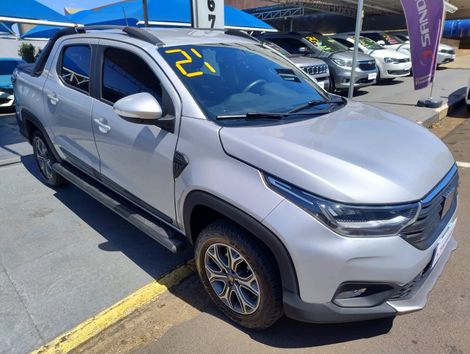 Fiat Strada Volcano 1.3 Flex 8V CD