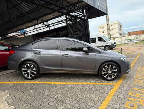 Honda Civic Sedan LXR 2.0 Flexone 16V Aut. 4p