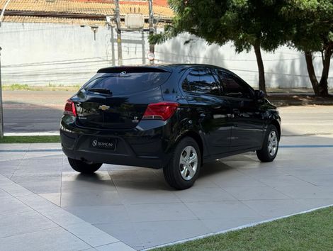 Chevrolet ONIX HATCH LT 1.0 8V FlexPower 5p Mec.