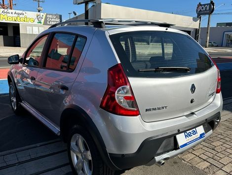 Renault SANDERO STEPWAY Hi-Flex 1.6 16V 5p