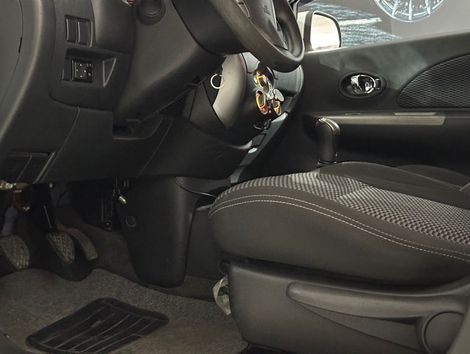 Nissan MARCH SV 1.0 12V Flex 5p