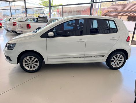 VolksWagen Fox Connect 1.6 Flex 8V 5p