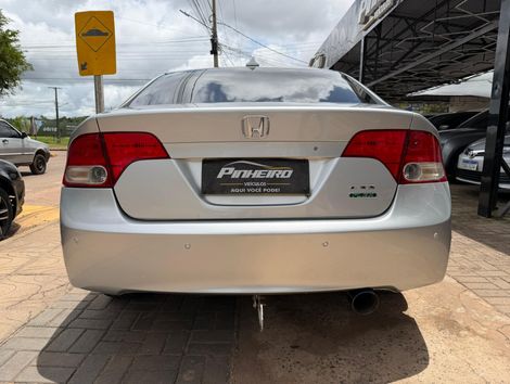 Honda Civic Sedan LXS 1.8/1.8 Flex 16V Mec. 4p