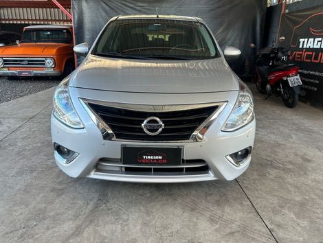 Nissan VERSA SL 1.6 16V FlexStart 4p Aut.