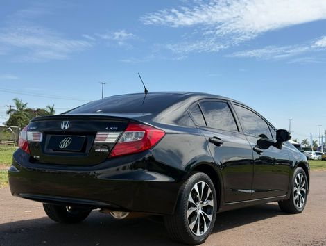 Honda Civic Sedan LXR 2.0 Flexone 16V Aut. 4p