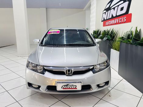 Honda Civic Sedan LXS 1.8/1.8 Flex 16V Aut. 4p