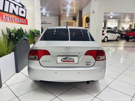 Honda Civic Sedan LXS 1.8/1.8 Flex 16V Aut. 4p