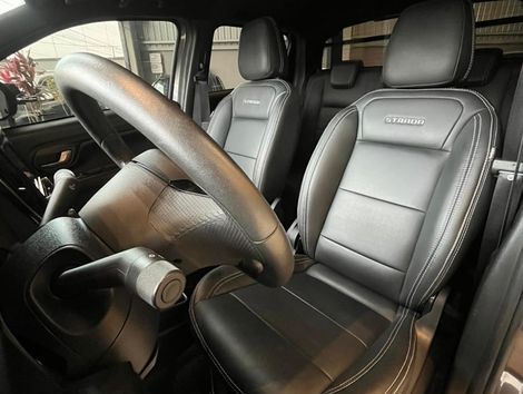 Fiat Strada Volcano 1.3 Flex 8V CD