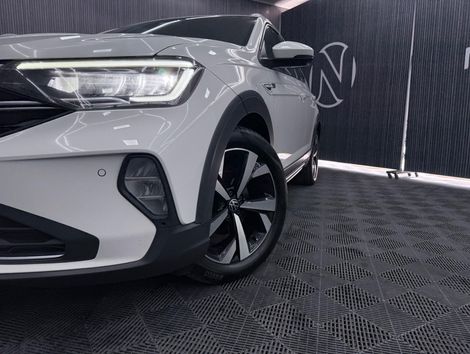 VolksWagen Nivus Highline 1.0 200 TSI Flex Aut.