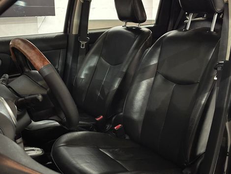 Nissan LIVINA SL 1.8 16V Flex Fuel Aut.