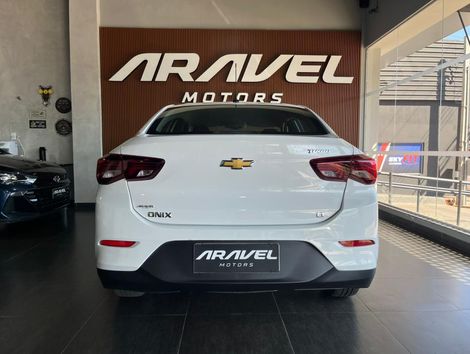 Chevrolet ONIX SEDAN Plus LT 1.0 12V TB Flex Aut.