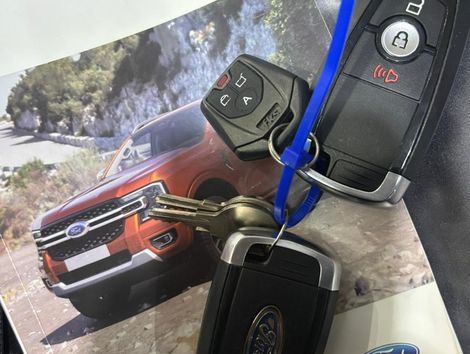 Ford Ranger Limited+ 3.0 V6 4x4 CD TB Die Aut