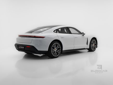 Porsche Taycan 4S (Elétrico)