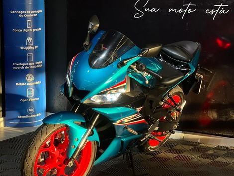 YAMAHA YZF R-3 321/ABS