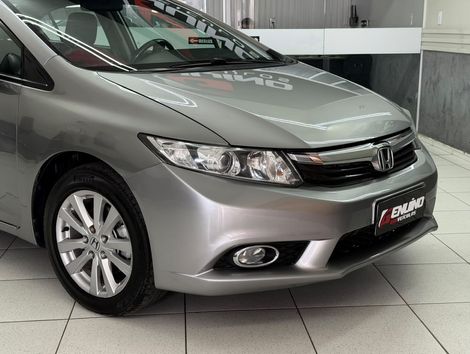 Honda Civic Sedan LXR 2.0 Flexone 16V Aut. 4p