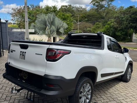 Fiat Strada Freedom 1.3 Flex 8V  CS Plus