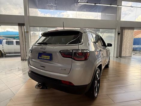 Jeep COMPASS LONGITUDE 2.0 4x2 Flex 16V Aut.