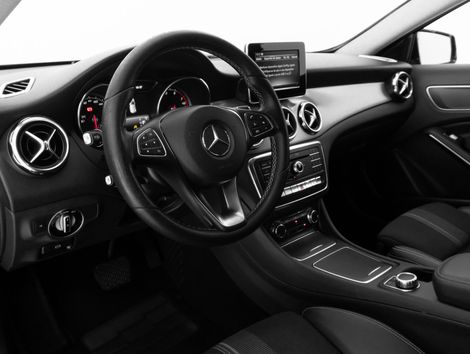 Mercedes GLA 200 Advance 1.6/1.6 TB 16V Flex Aut.