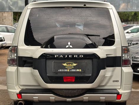 Mitsubishi Pajero HPE Full 3.2 4x4 T.I.Dies. 5p Aut