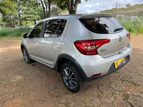 Renault SANDERO Intense Flex 1.6 16V 5p Aut.