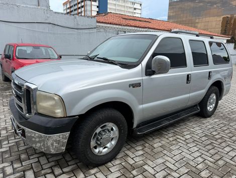 Ford F-250 Tropical 4.2 CE / CD Diesel TB