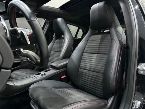 Mercedes GLA 250 Sport 2.0 TB 16V 4x2  211cv Aut.