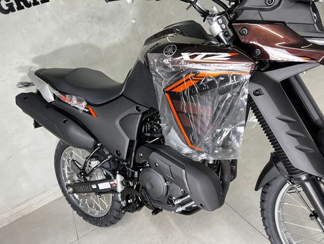 YAMAHA XTZ 250 LANDER CONNECTED