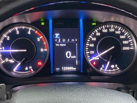 Toyota Hilux SW4 SRX 4x4 2.8 TDI 16V Dies. Aut.