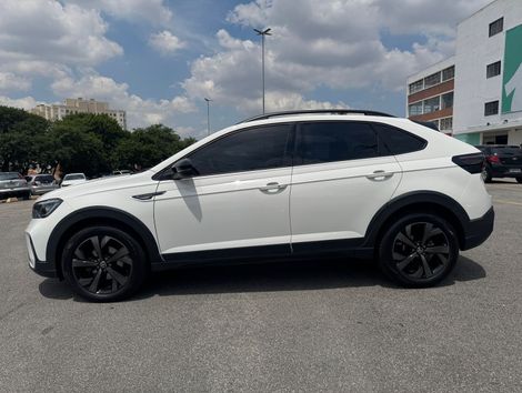 VolksWagen Nivus Highline 1.0 200 TSI Flex Aut.