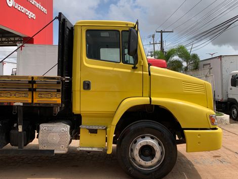 MERCEDES-BENZ Atron 2324 6x2 2p (diesel) (E5)