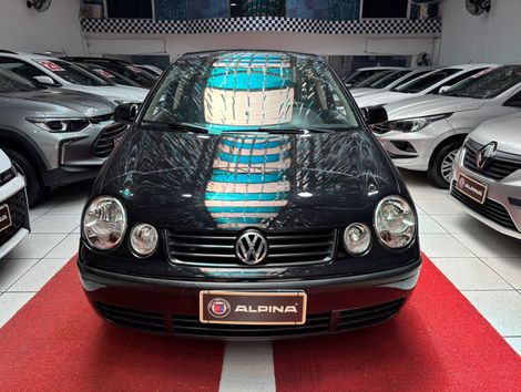 VolksWagen Polo Sedan 1.6 Mi Total Flex 8V 4p