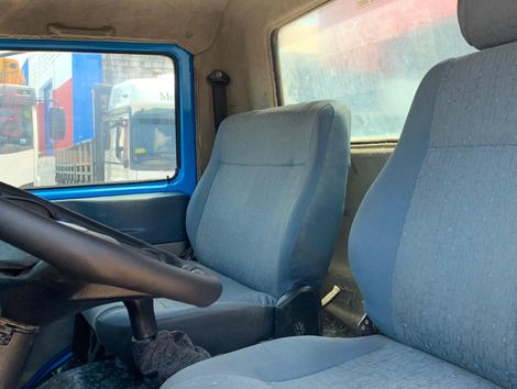 VOLKSWAGEN 8-150 E Delivery 2p (diesel)