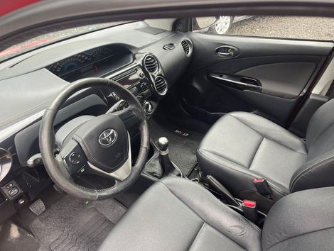 Toyota ETIOS CROSS 1.5 Flex 16V 5p Mec.